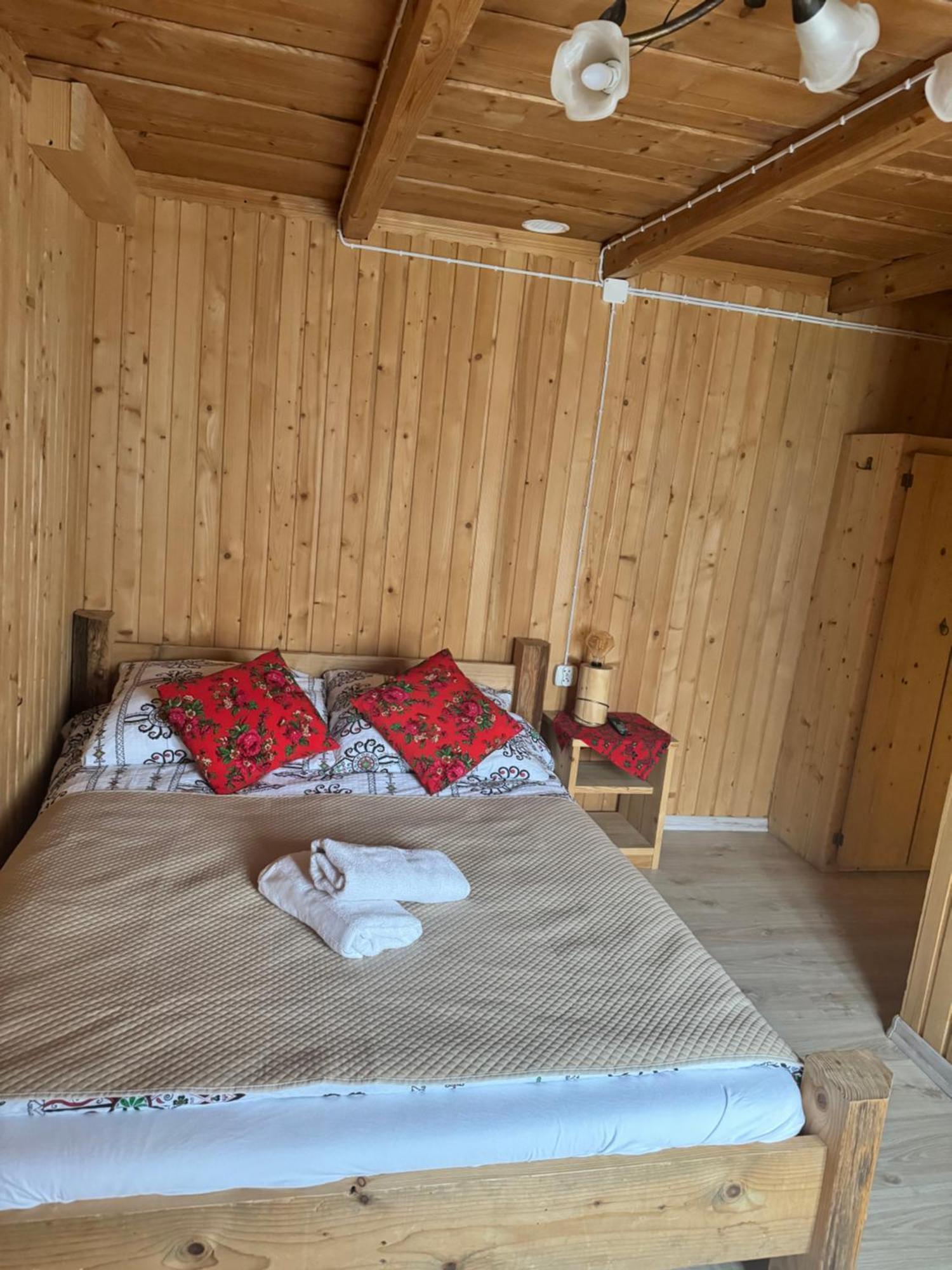 U Mlynorza Apartment Suche Luaran gambar