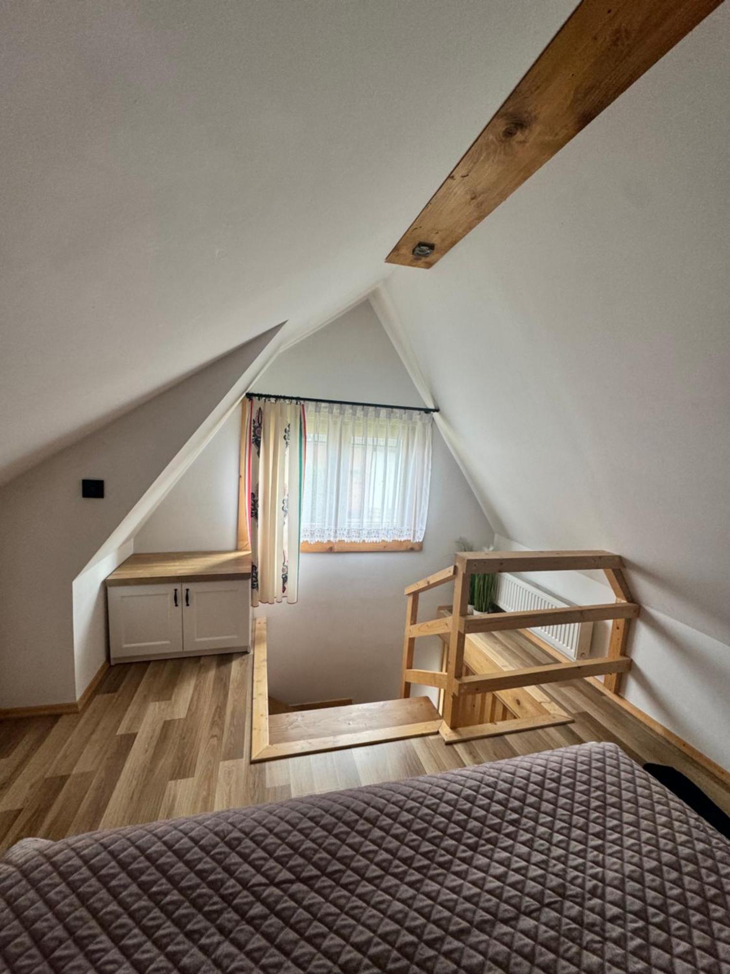 U Mlynorza Apartment Suche Luaran gambar